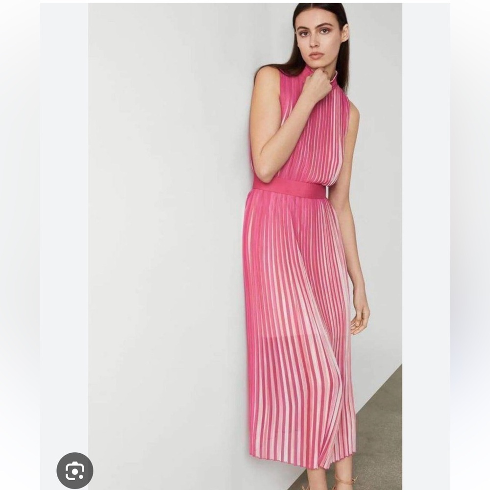 BCBG pleated midi dress
